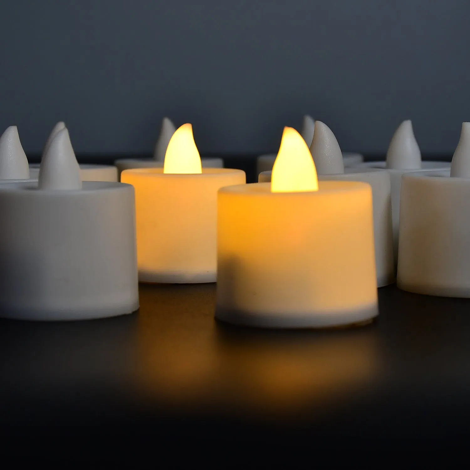 6283 Festival Decorative - LED Yellow Tealight Candles (White, 10 Pcs) With Container