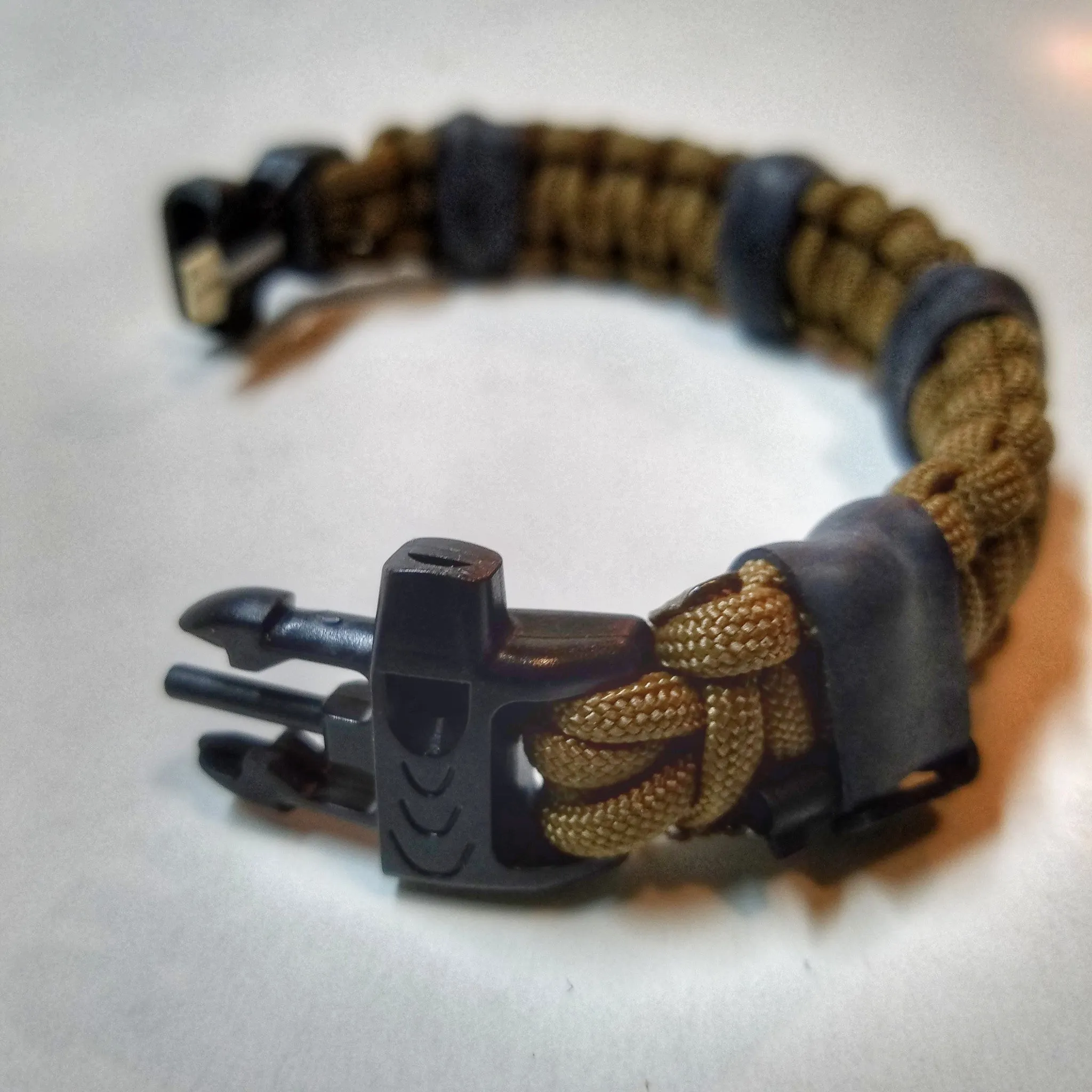 Expeditious Band - Quick Deploy SERE, Hunting, and EDC Survival Bracelet.