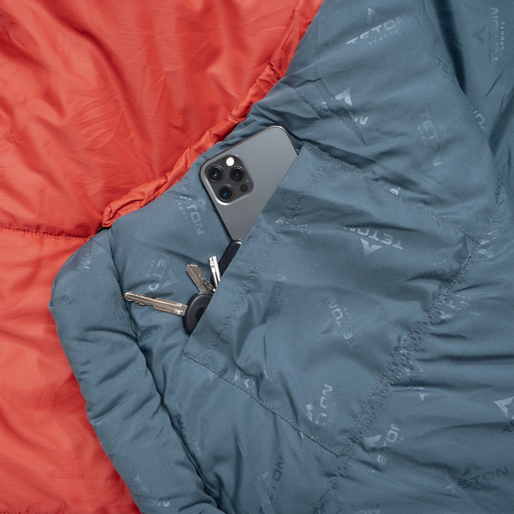 LEEF 20˚F Mummy Sleeping Bag